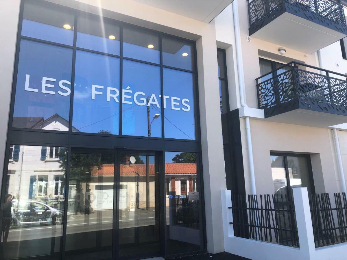 Aparthotel Domitys Les Fregates Les Sables-dʼOlonne Exterior foto